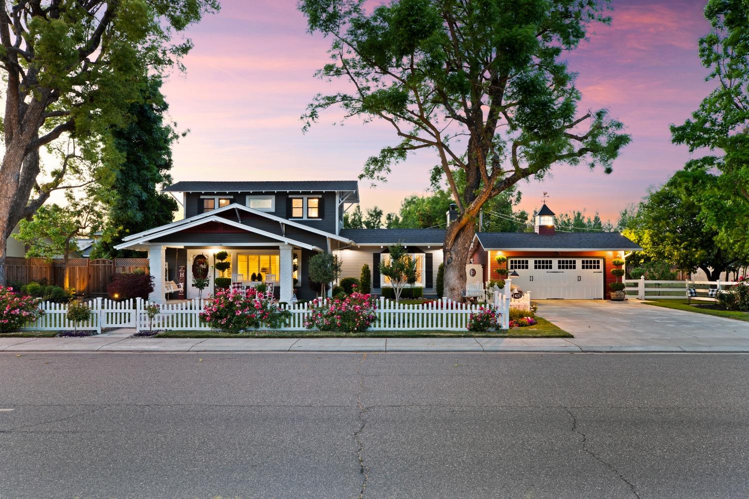 Detail Gallery Image 1 of 90 For 2420 Vine Ave, Escalon,  CA 95320 - 3 Beds | 2 Baths