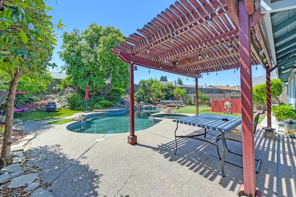 Detail Gallery Image 33 of 33 For 3928 Little Rock Dr, Antelope,  CA 95843 - 3 Beds | 2 Baths