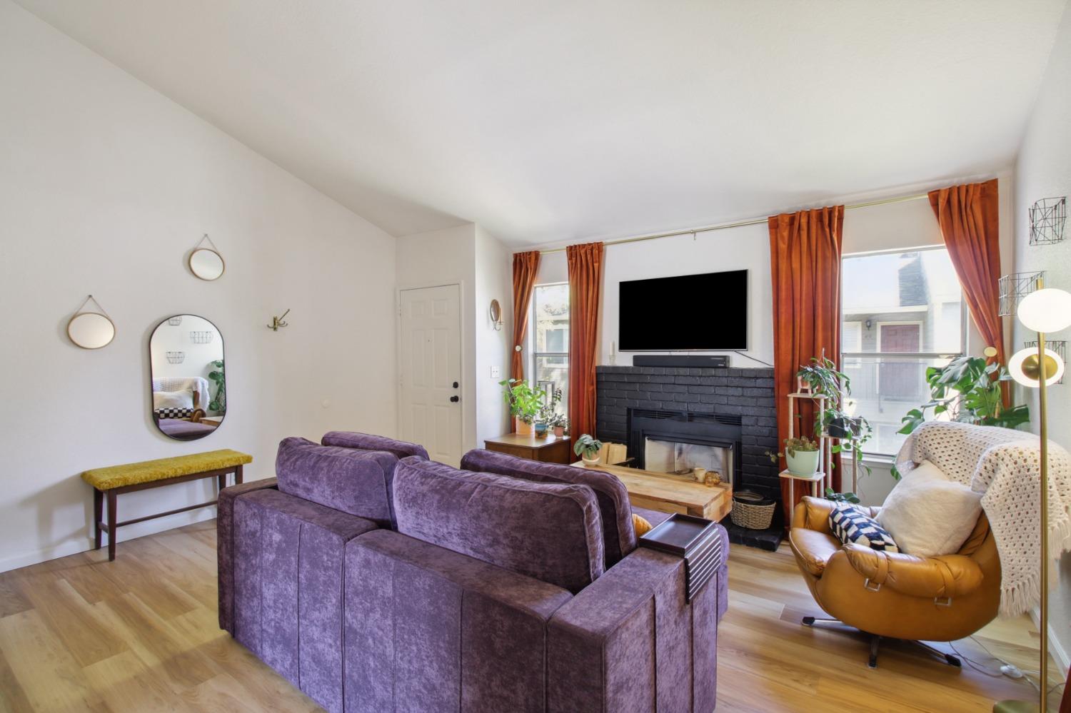 Photo #8: 225057795 Listing: Photo #8