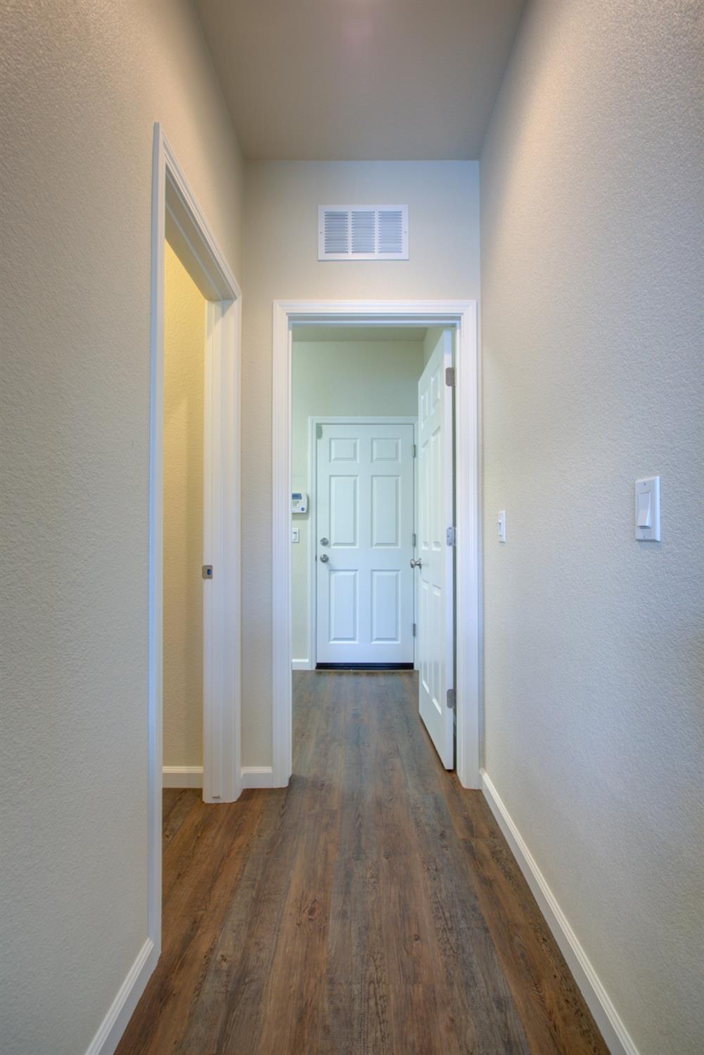 Detail Gallery Image 34 of 54 For 731 Big Ben Ct, Newman,  CA 95360 - 4 Beds | 2 Baths
