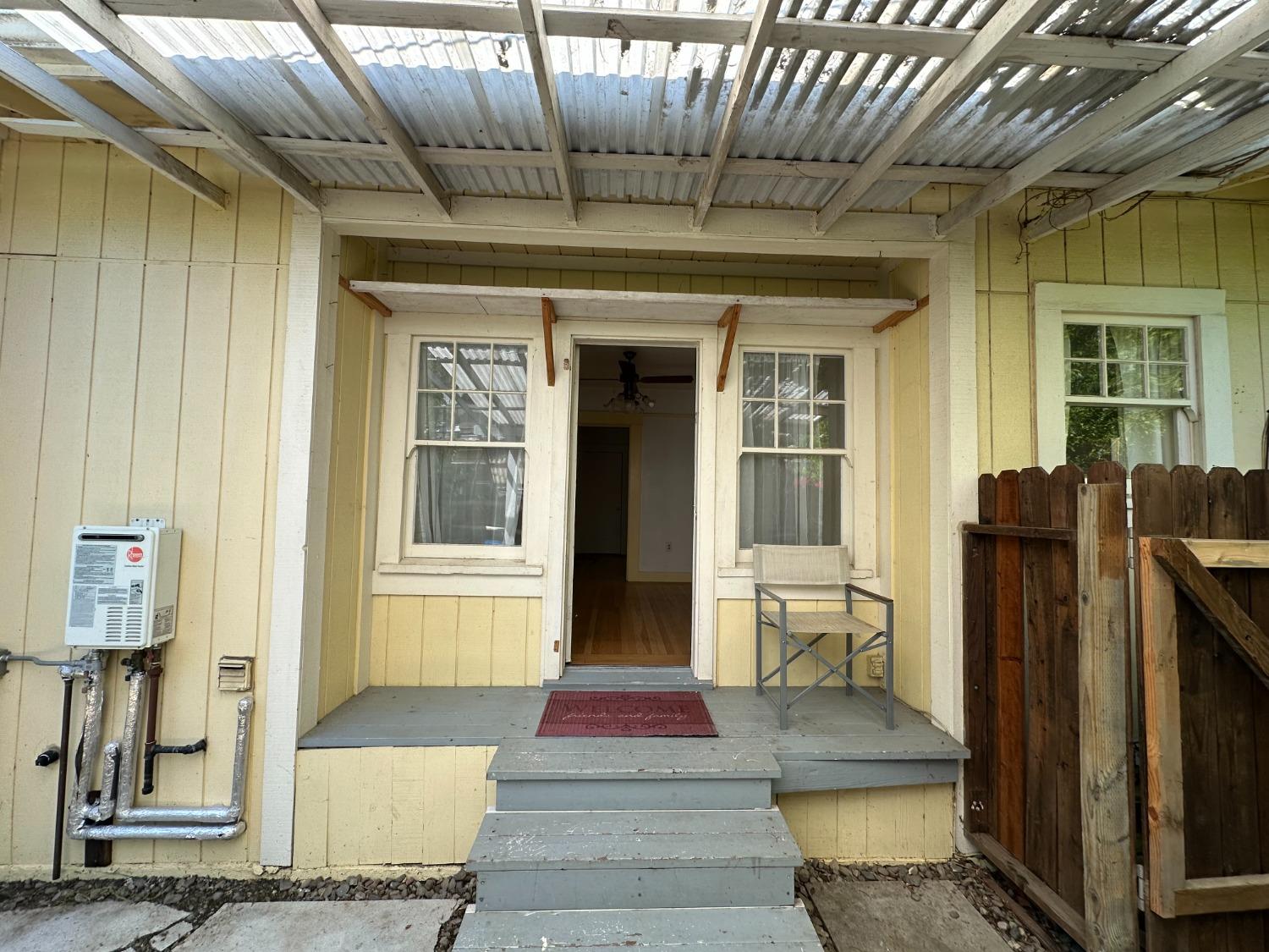 Detail Gallery Image 8 of 33 For 845 4th St, Woodland,  CA 95695 - 3 Beds | 1 Baths