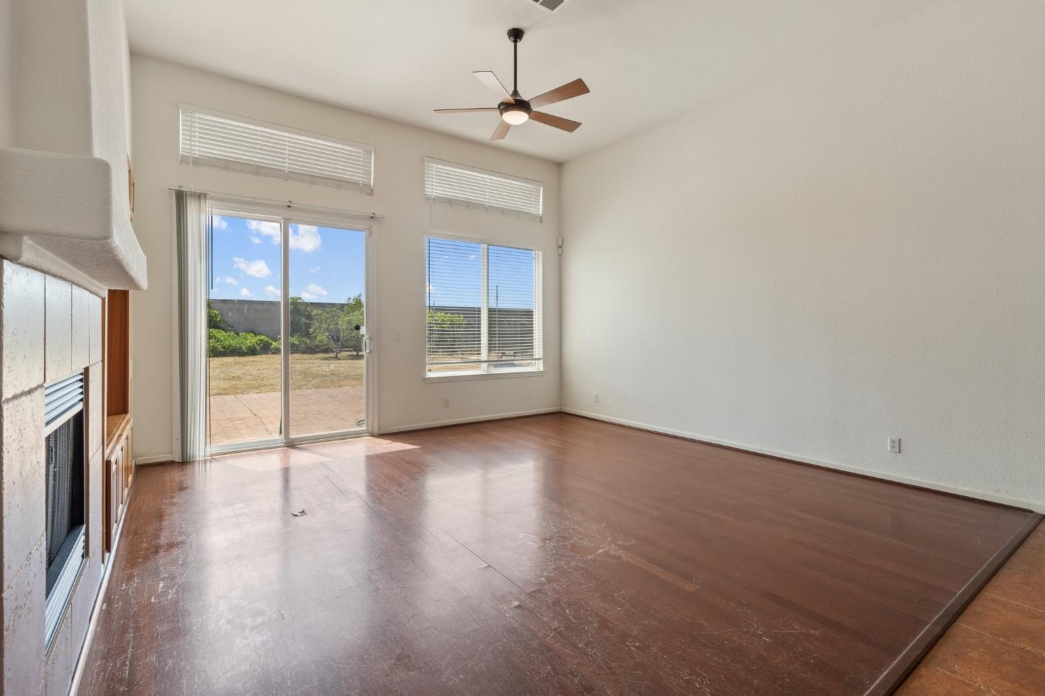 Detail Gallery Image 23 of 38 For 554 Bonanza Dr, Newman,  CA 95360 - 3 Beds | 2 Baths