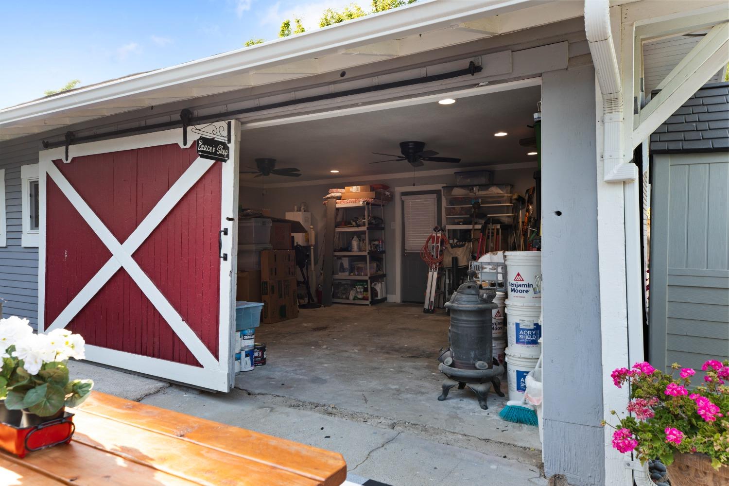 Detail Gallery Image 64 of 90 For 2420 Vine Ave, Escalon,  CA 95320 - 3 Beds | 2 Baths