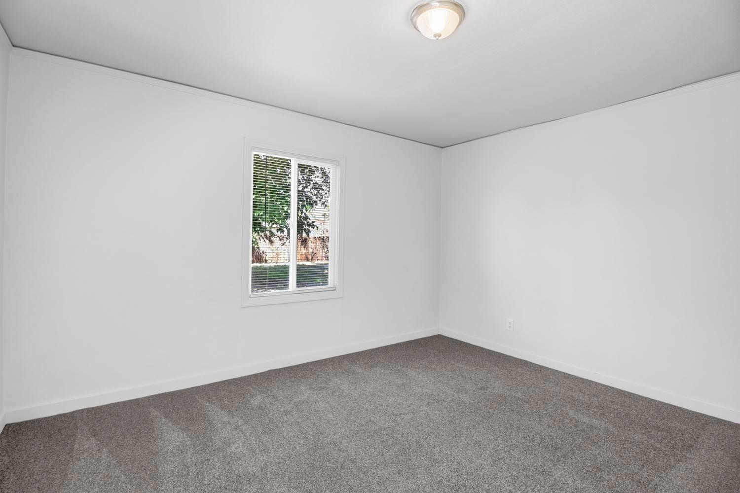 Detail Gallery Image 28 of 44 For 5720 Ortega St, Sacramento,  CA 95824 - 3 Beds | 2 Baths