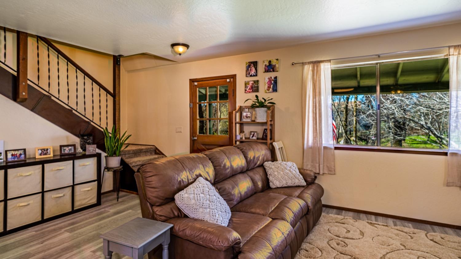 Detail Gallery Image 44 of 74 For 2673 Stone Ln, Placerville,  CA 95667 - 4 Beds | 3/1 Baths