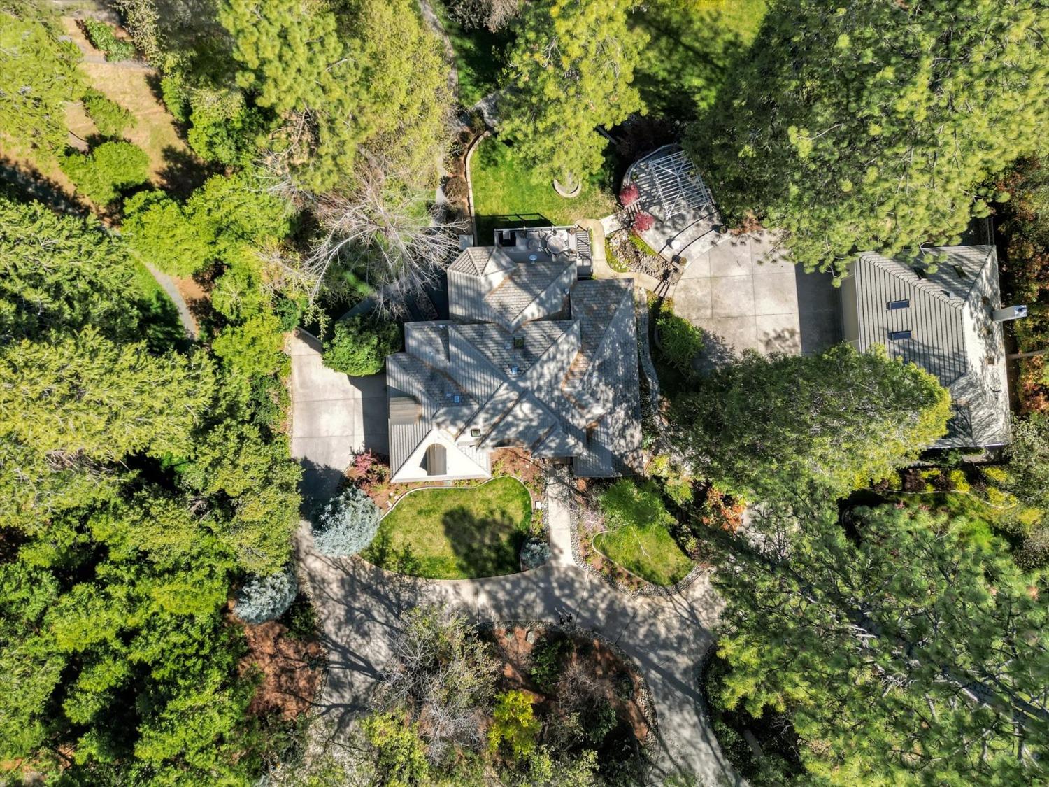 Detail Gallery Image 71 of 99 For 12857 Chatsworth Ln, Grass Valley,  CA 95945 - 4 Beds | 4/1 Baths