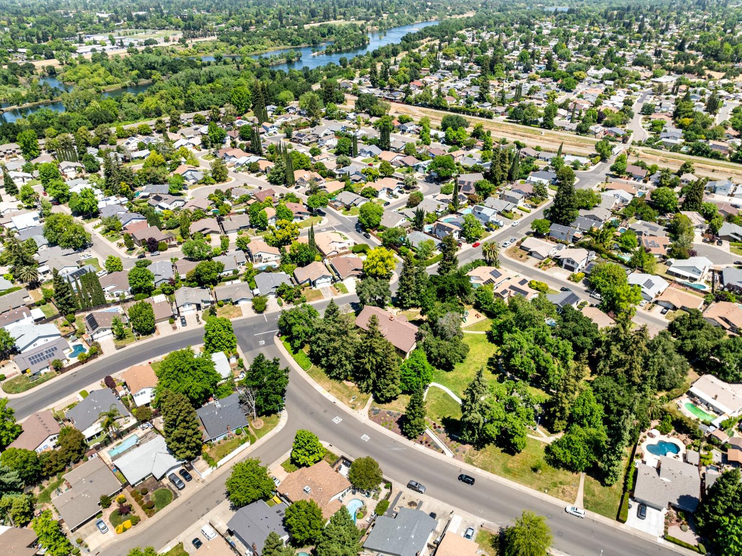 Detail Gallery Image 52 of 54 For 2659 Argolis Way, Sacramento,  CA 95826 - 3 Beds | 2 Baths