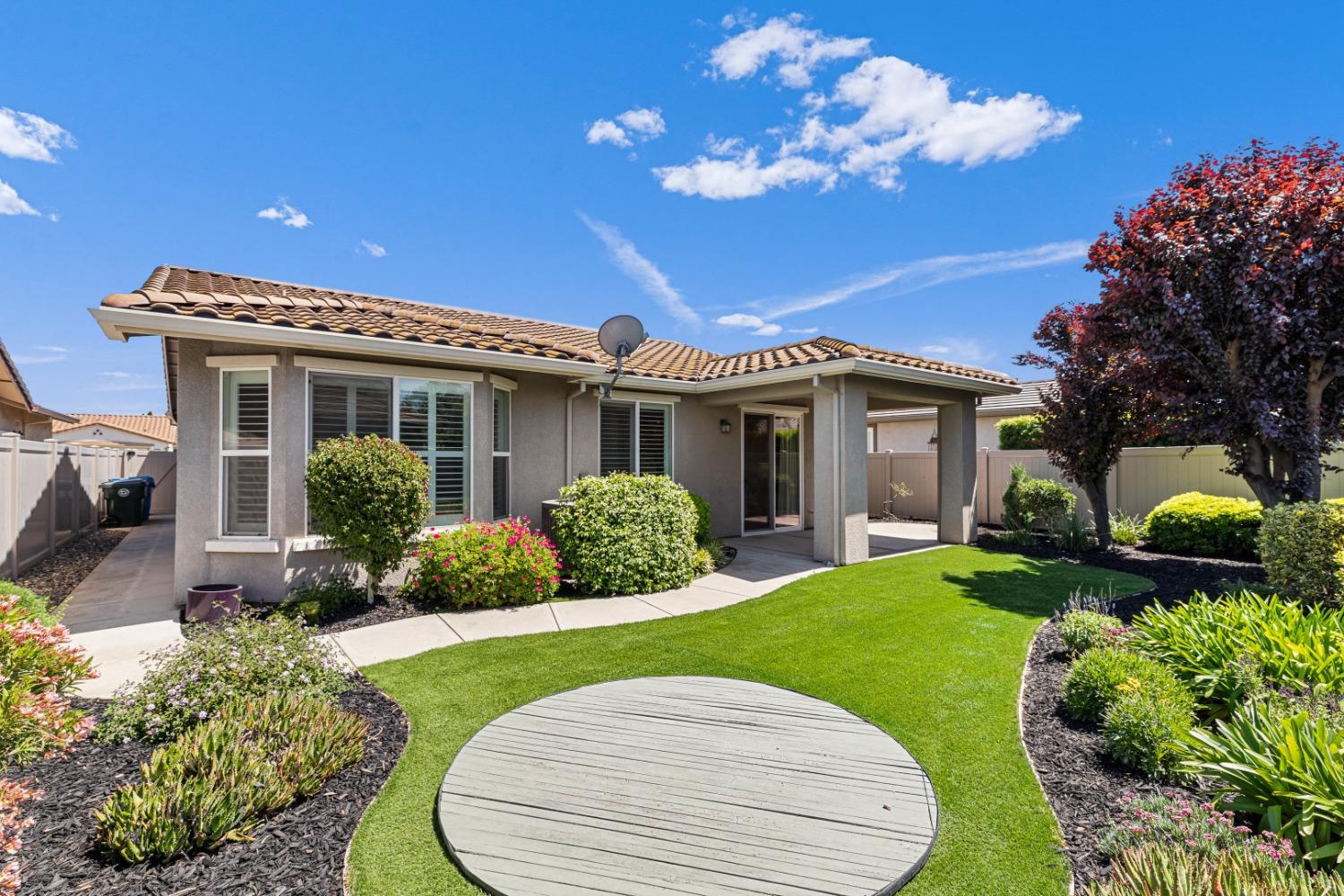 Detail Gallery Image 26 of 77 For 2387 Rose Briar Pl, Manteca,  CA 95336 - 2 Beds | 2 Baths