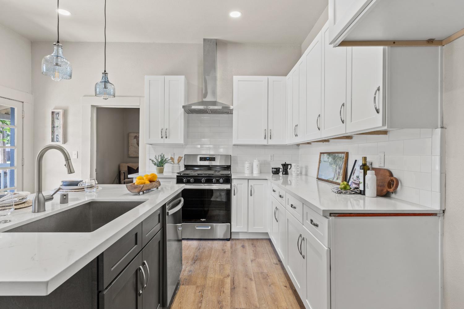Detail Gallery Image 10 of 50 For 7591 S Washington St, Sutter,  CA 95982 - 3 Beds | 2 Baths