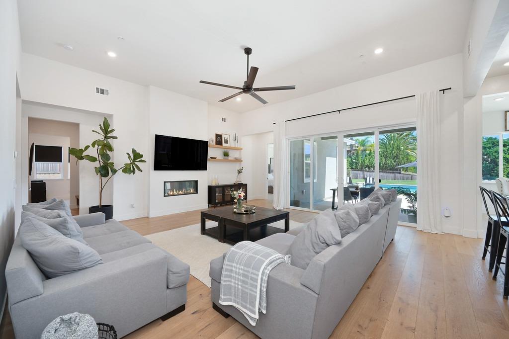 Detail Gallery Image 20 of 85 For 5085 Pryor Dr, Rescue,  CA 95672 - 3 Beds | 2/1 Baths