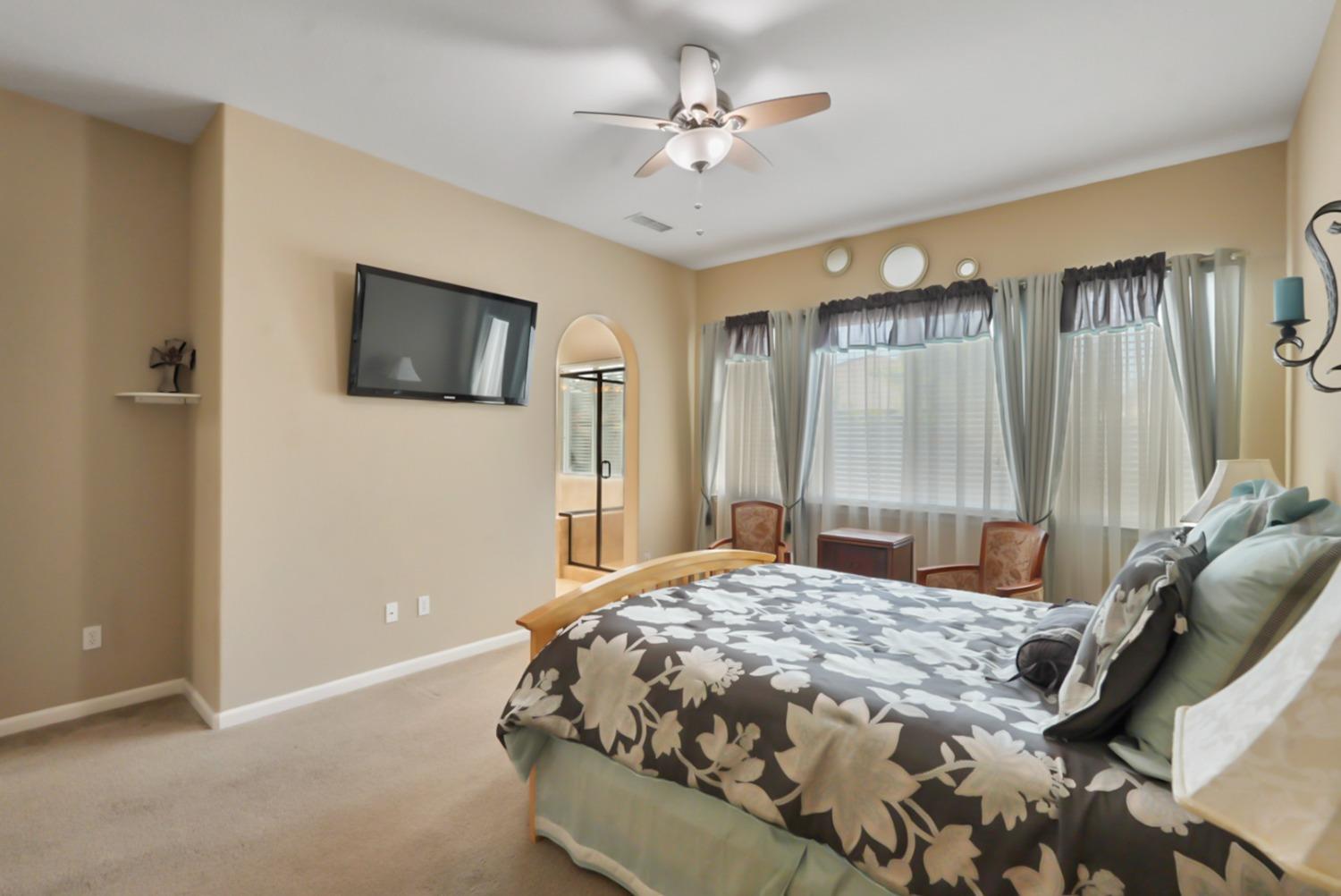 Vasco Street, Manteca, California image 28