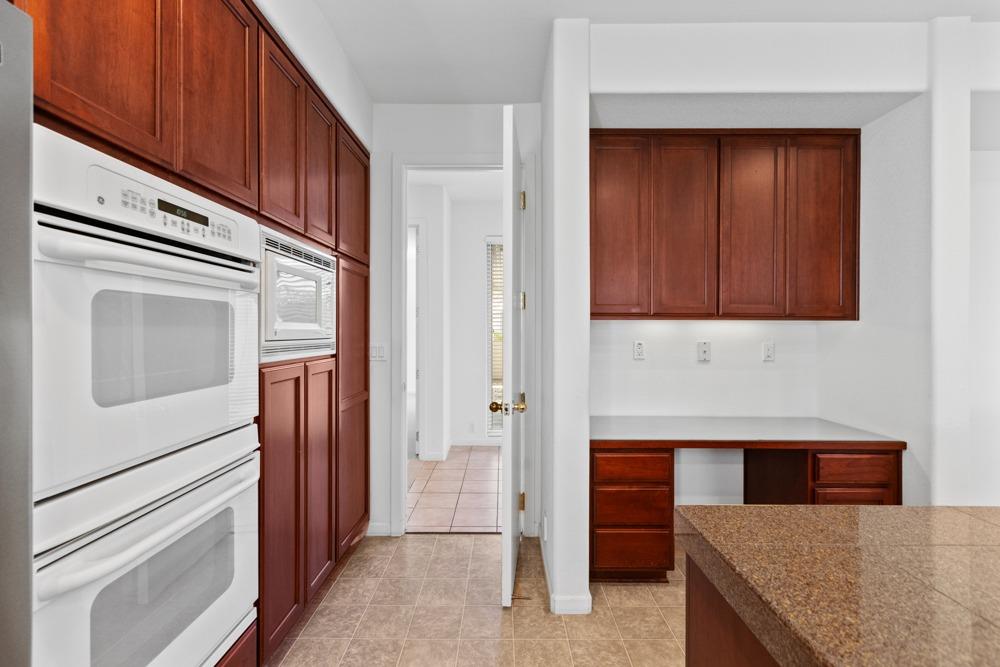 Detail Gallery Image 26 of 56 For 9608 Golf Course Ln, Elk Grove,  CA 95758 - 2 Beds | 2 Baths