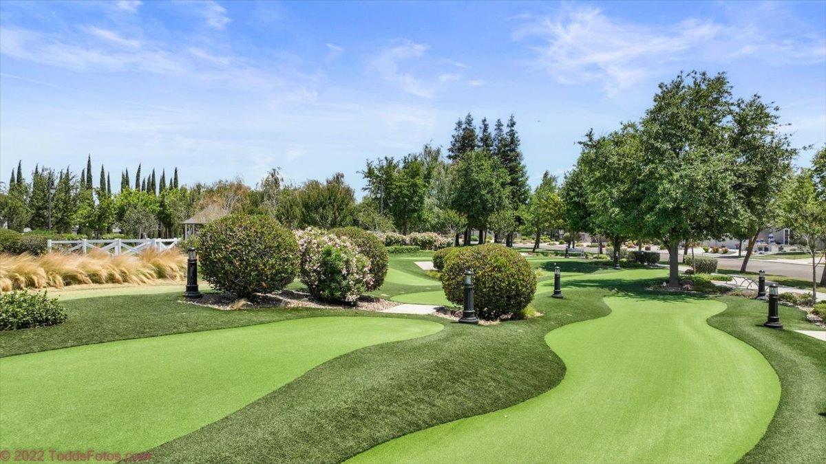 Detail Gallery Image 76 of 84 For 1377 Arbor Brook Dr, Manteca,  CA 95336 - 3 Beds | 2 Baths