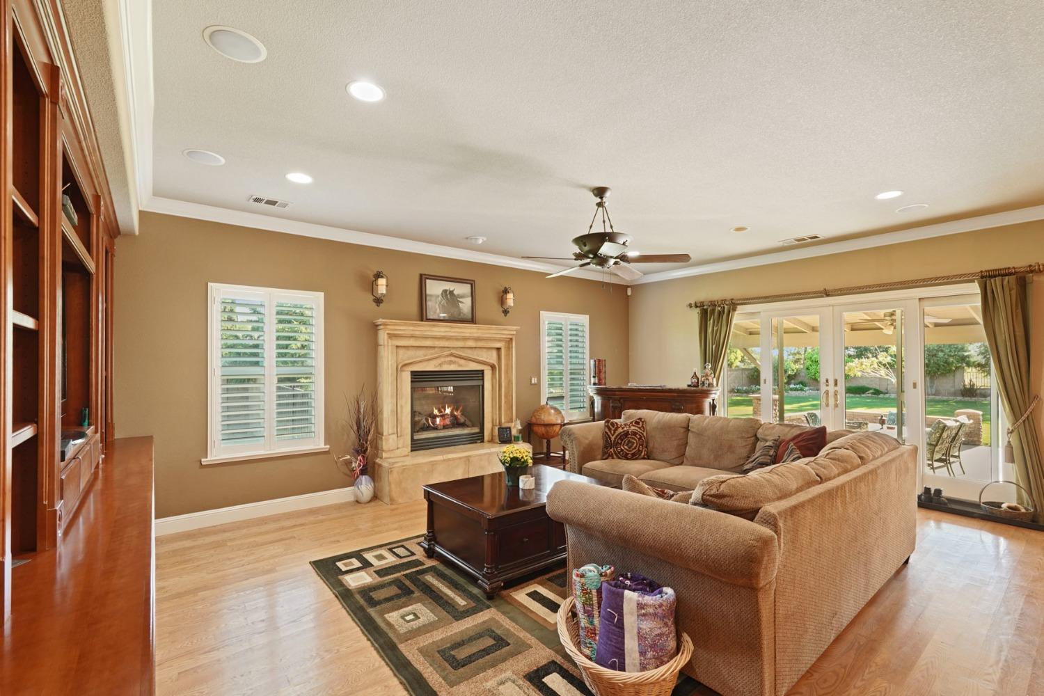 Detail Gallery Image 29 of 63 For 22947 N Samra Hayer Ln, Acampo,  CA 95220 - 4 Beds | 2/1 Baths
