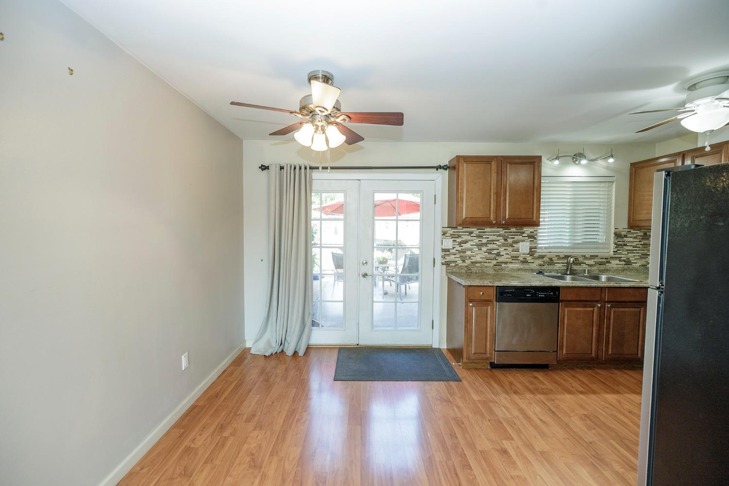 Detail Gallery Image 13 of 39 For 2700 Macdougal St #8,  Modesto,  CA 95350 - 2 Beds | 1 Baths