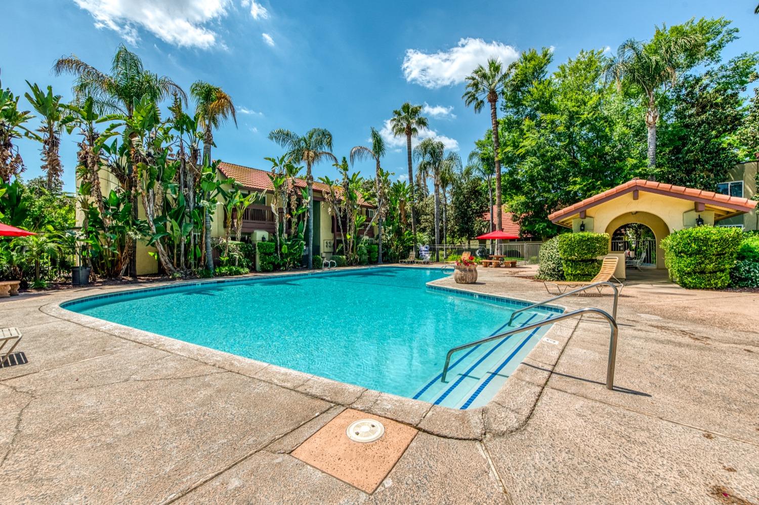 Detail Gallery Image 19 of 25 For 2881 Huntington Blvd #116,  Fresno,  CA 93721 - 1 Beds | 1 Baths