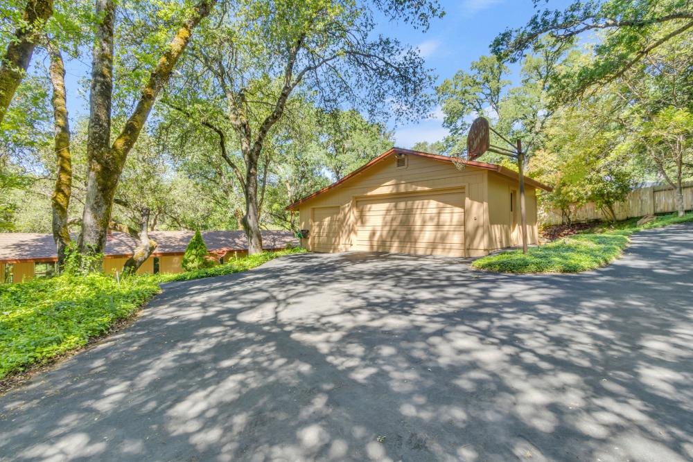 Detail Gallery Image 2 of 99 For 4262 Cameron Rd, Cameron Park,  CA 95682 - 5 Beds | 3 Baths