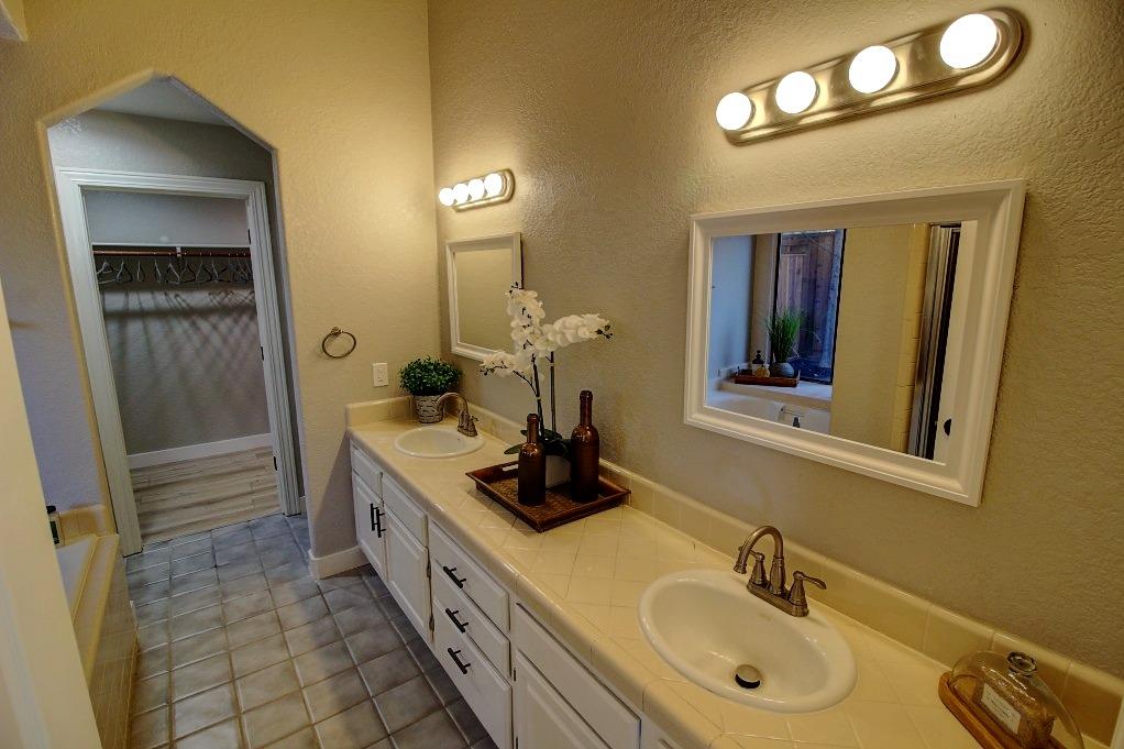 Detail Gallery Image 42 of 66 For 385 Cecelio Way, Tracy,  CA 95376 - 3 Beds | 2/1 Baths