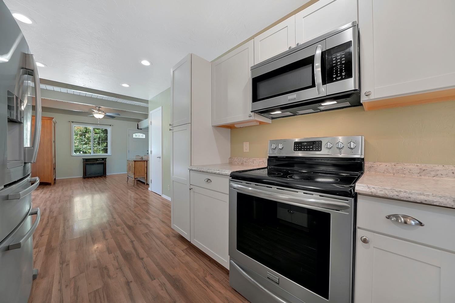 Detail Gallery Image 16 of 42 For 14178 Marc Dr, Pine Grove,  CA 95665 - 3 Beds | 1/1 Baths