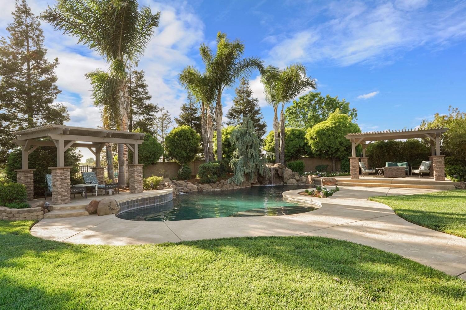 Detail Gallery Image 39 of 63 For 22947 N Samra Hayer Ln, Acampo,  CA 95220 - 4 Beds | 2/1 Baths