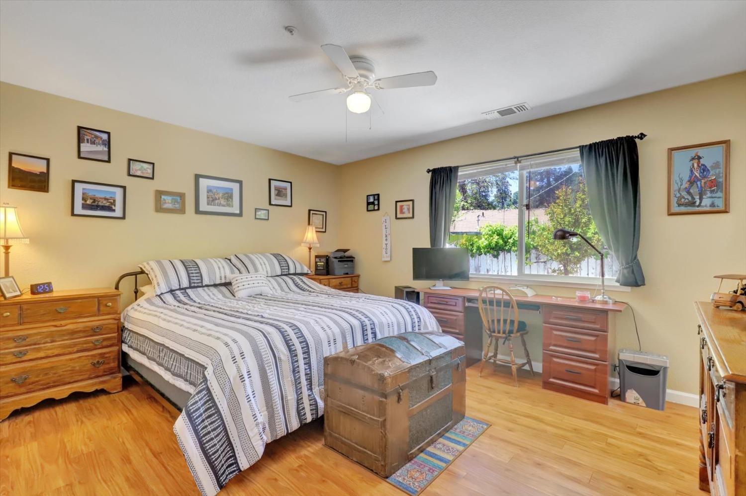 June Drive, Grass Valley, California image 13