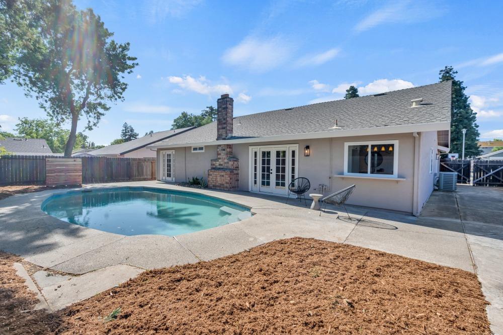 Detail Gallery Image 28 of 33 For 9049 Meadowsweet Way, Elk Grove,  CA 95624 - 4 Beds | 2 Baths