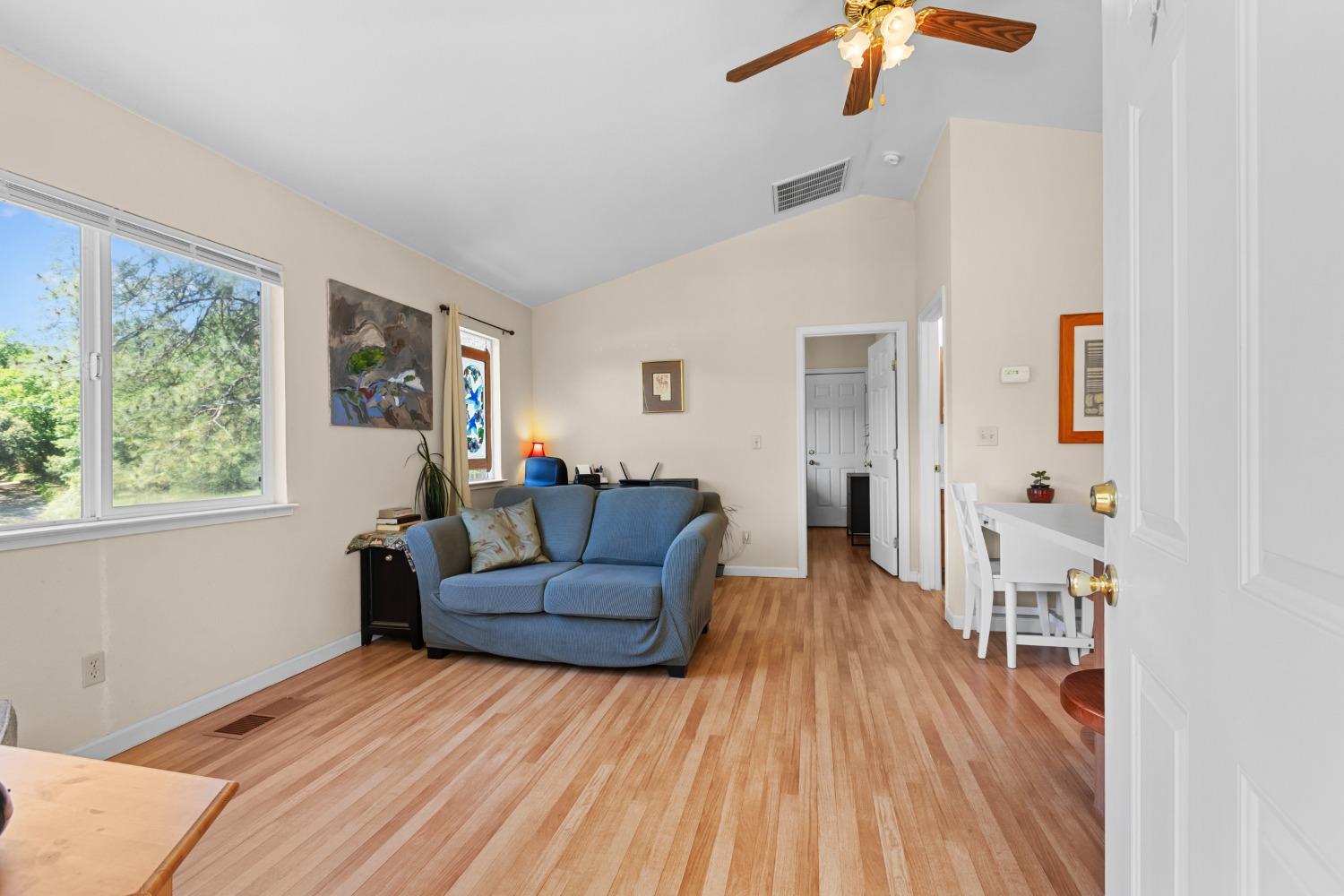 Detail Gallery Image 11 of 28 For 129 Snead Road, West Point,  CA 95255 - 1 Beds | 1 Baths