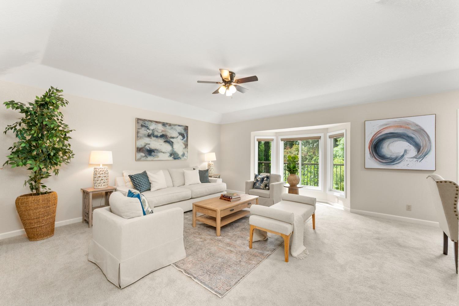 Detail Gallery Image 6 of 38 For 8462 Hialeah Way, Fair Oaks,  CA 95628 - 4 Beds | 3 Baths