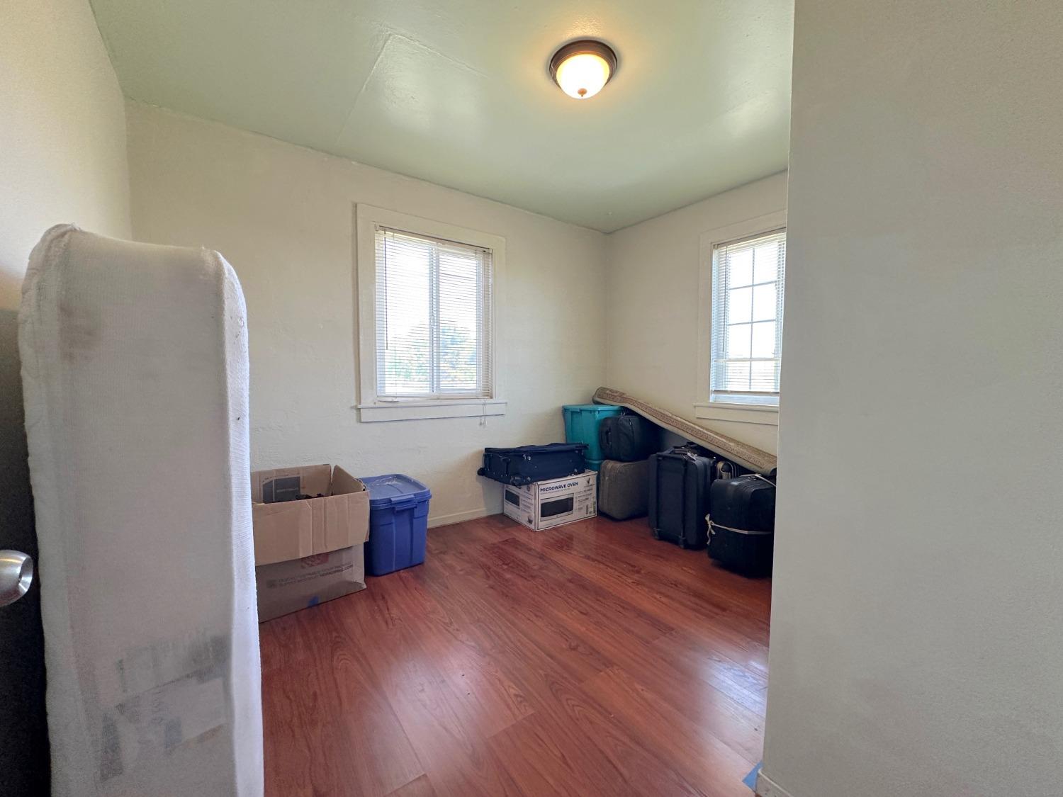 Detail Gallery Image 19 of 27 For 1390 Williamson Rd, Manteca,  CA 95337 - 3 Beds | 1 Baths