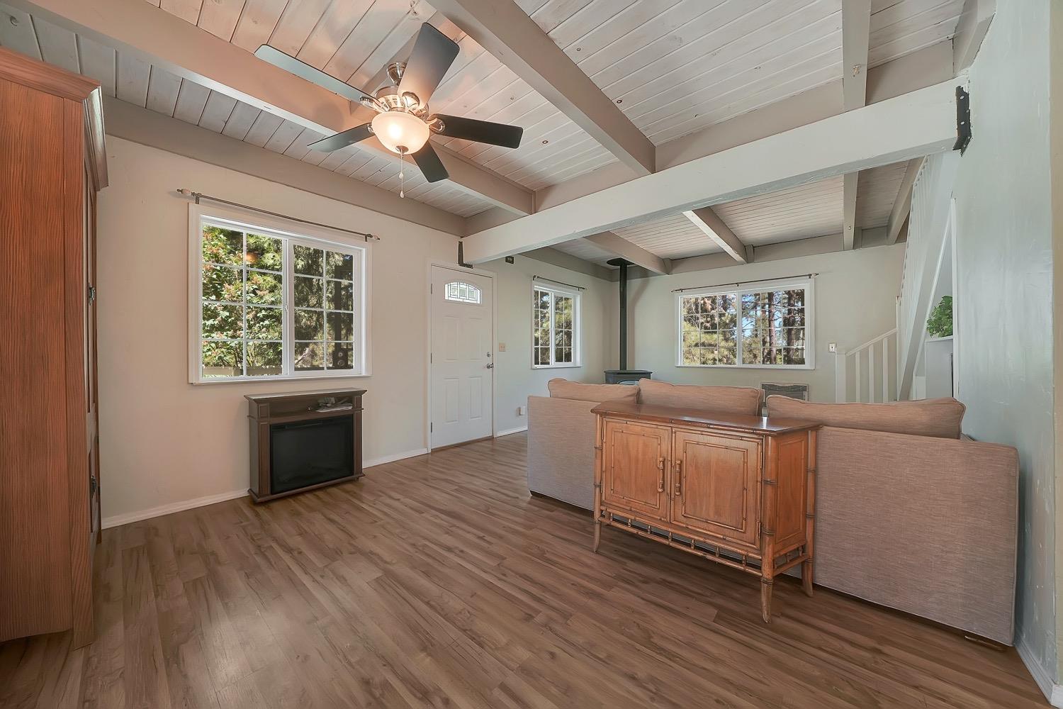 Detail Gallery Image 11 of 42 For 14178 Marc Dr, Pine Grove,  CA 95665 - 3 Beds | 1/1 Baths