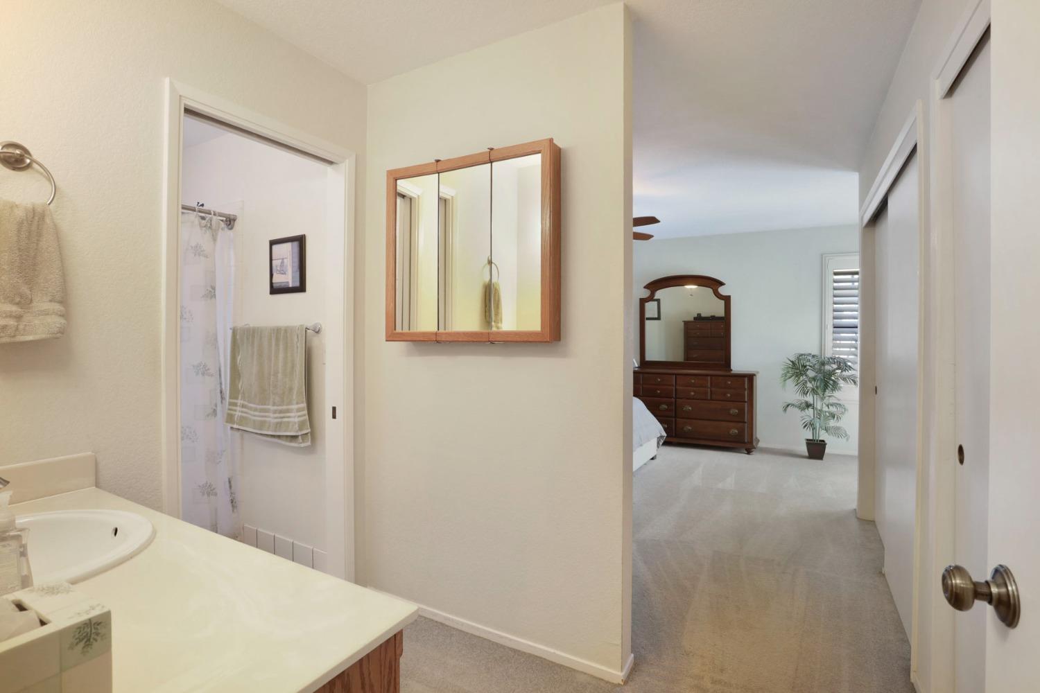 Detail Gallery Image 32 of 62 For 2909 Estate Dr, Stockton,  CA 95209 - 4 Beds | 2 Baths