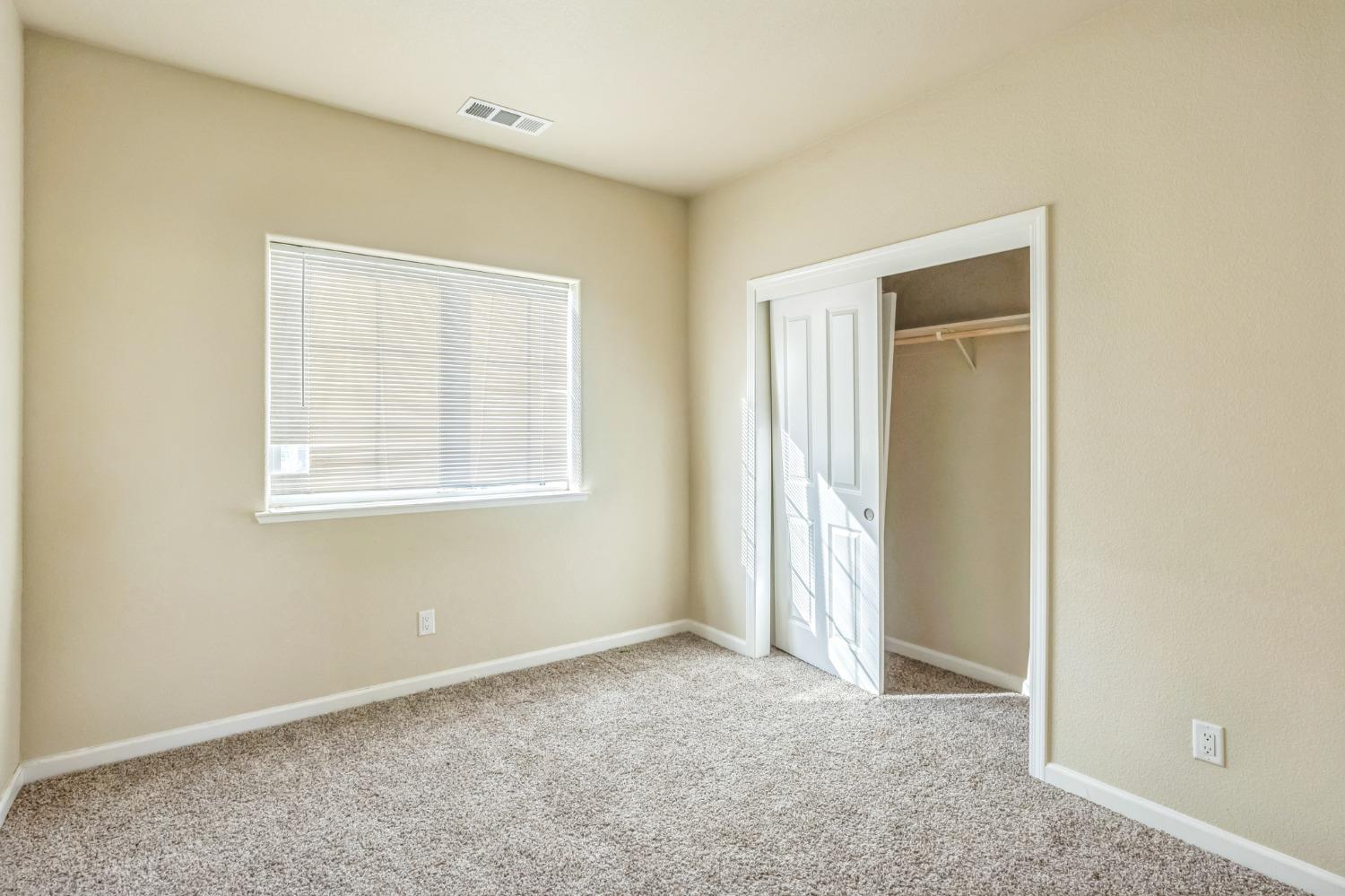 Detail Gallery Image 20 of 29 For 604 Cecily St, King City,  CA 93930 - 5 Beds | 3 Baths