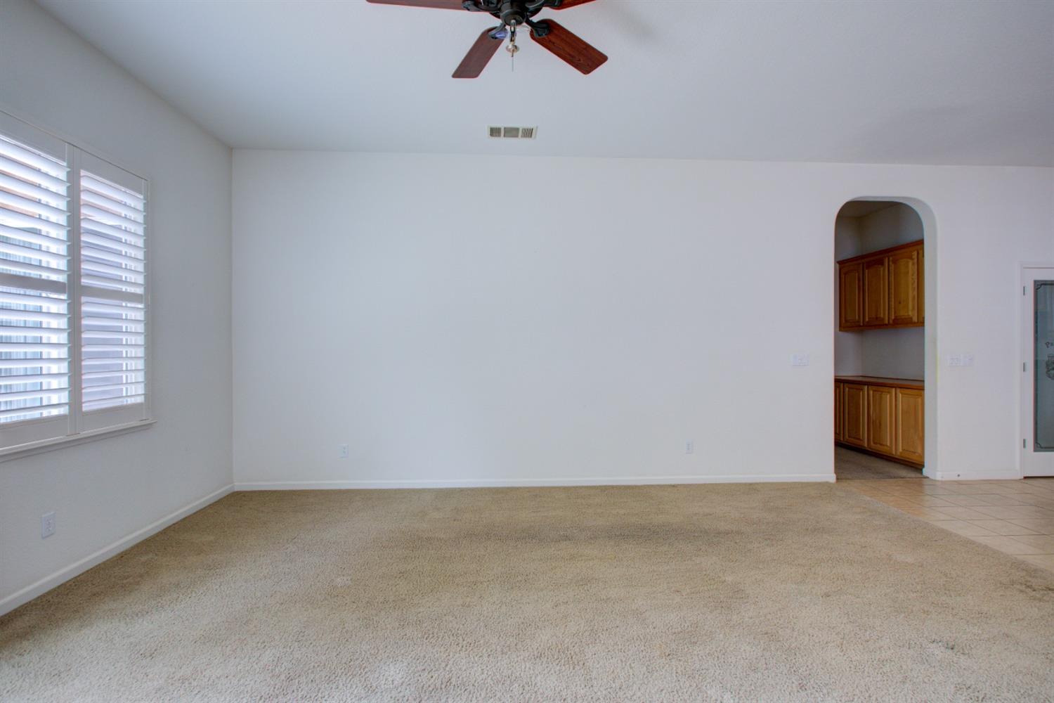 Detail Gallery Image 25 of 37 For 3804 Apple Blossom Ln, Turlock,  CA 95382 - 3 Beds | 2 Baths