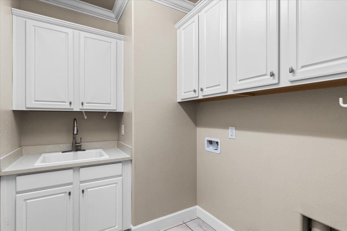 Detail Gallery Image 35 of 84 For 1377 Arbor Brook Dr, Manteca,  CA 95336 - 3 Beds | 2 Baths