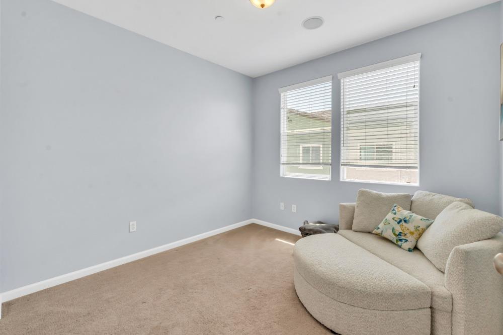 Photo #22: 225058372 Listing: Photo #22