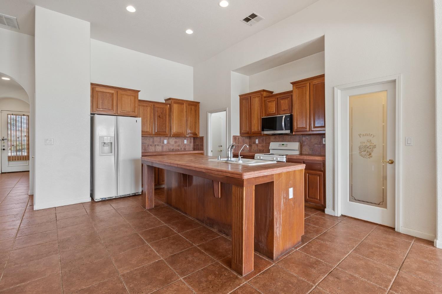 Detail Gallery Image 29 of 38 For 554 Bonanza Dr, Newman,  CA 95360 - 3 Beds | 2 Baths