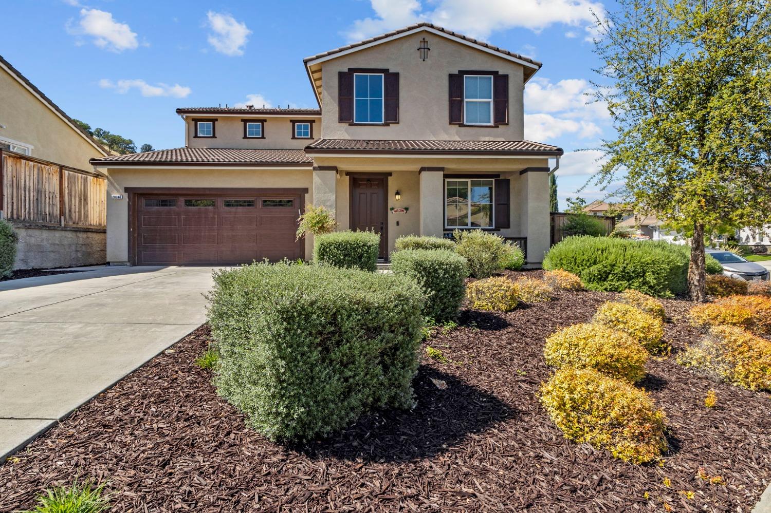 Detail Gallery Image 1 of 29 For 20744 Fairway Dr, Patterson,  CA 95363 - 5 Beds | 3/1 Baths