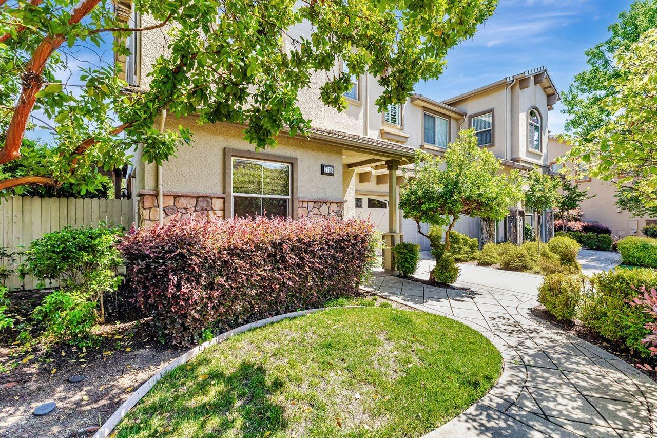 Orchard Circle, Penryn, California image 2