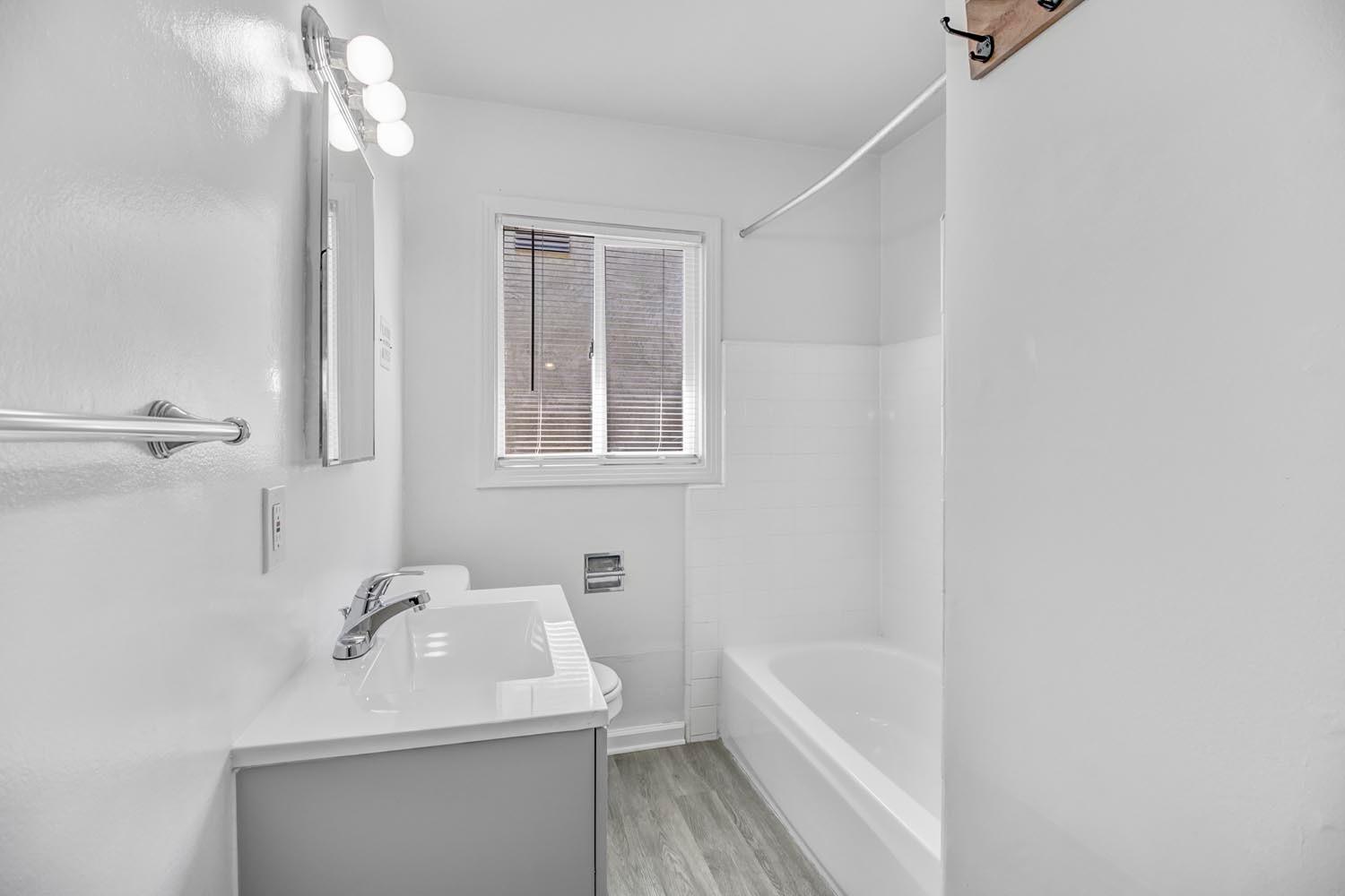 Detail Gallery Image 29 of 44 For 5720 Ortega St, Sacramento,  CA 95824 - 3 Beds | 2 Baths
