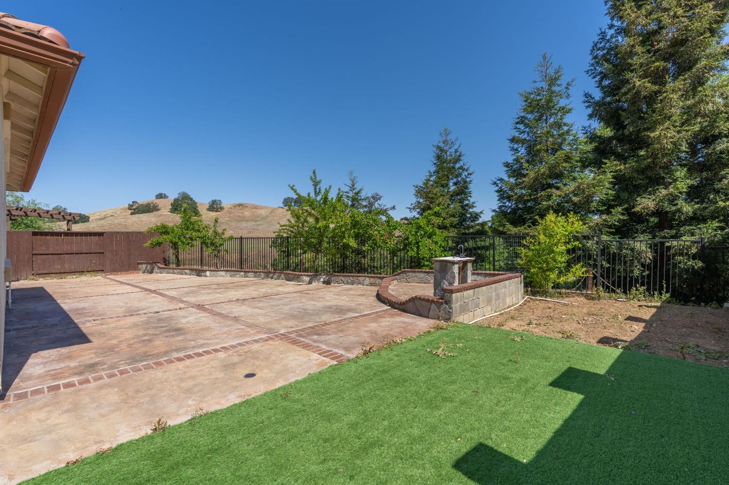 Detail Gallery Image 39 of 44 For 9015 Tee Box Ct, Patterson,  CA 95363 - 4 Beds | 3/1 Baths