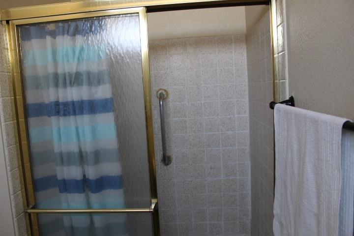 Detail Gallery Image 15 of 38 For 7208 Parkvale Way, Citrus Heights,  CA 95621 - 4 Beds | 2 Baths