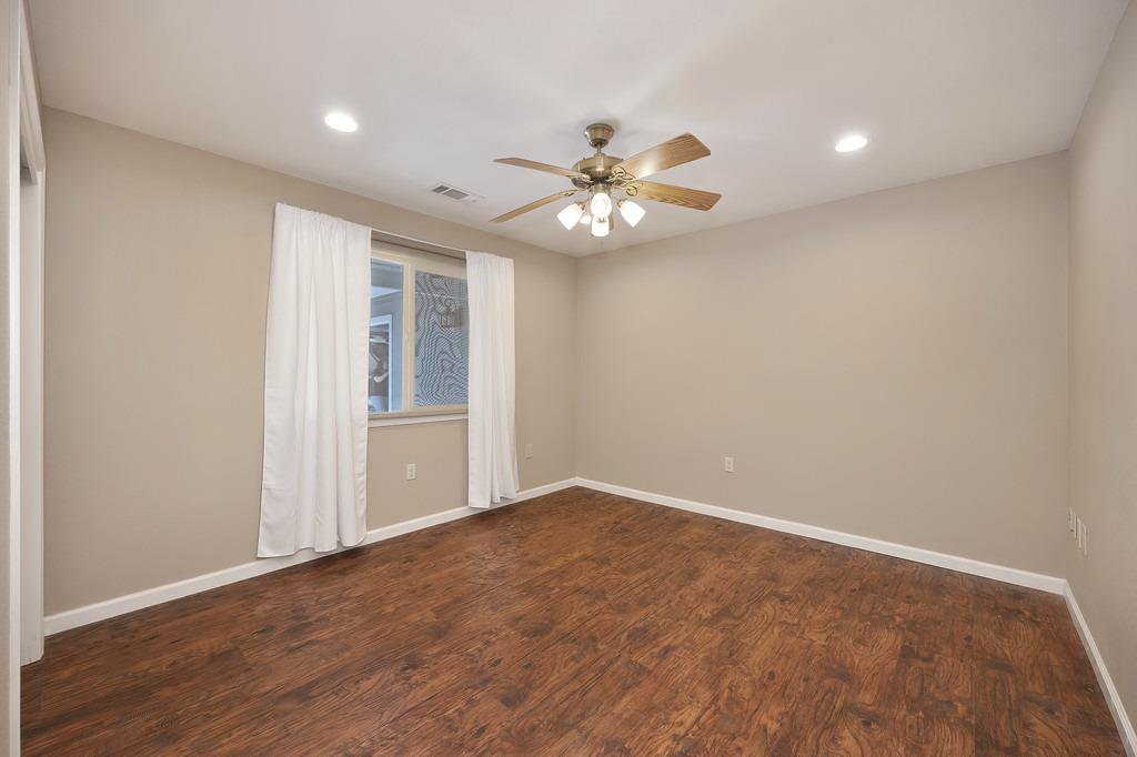 Detail Gallery Image 24 of 74 For 5400 Genney Ln, El Dorado,  CA 95623 - 3 Beds | 2 Baths