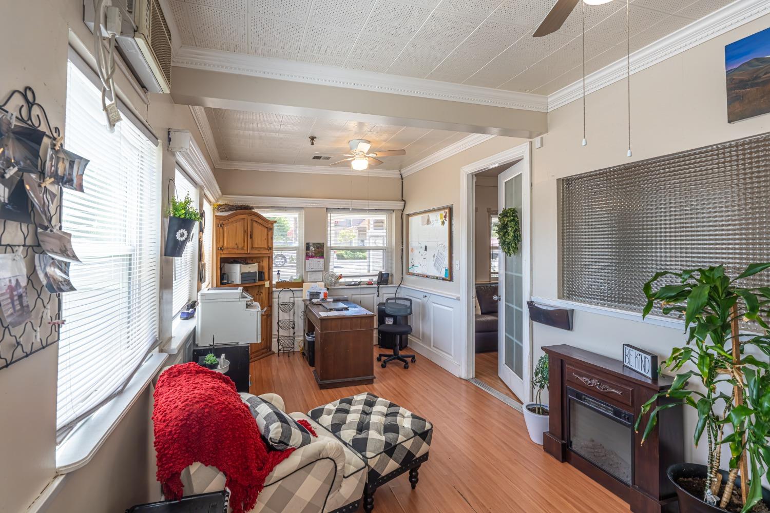 Detail Gallery Image 25 of 52 For 1107 Gibson Rd, Woodland,  CA 95695 - – Beds | – Baths