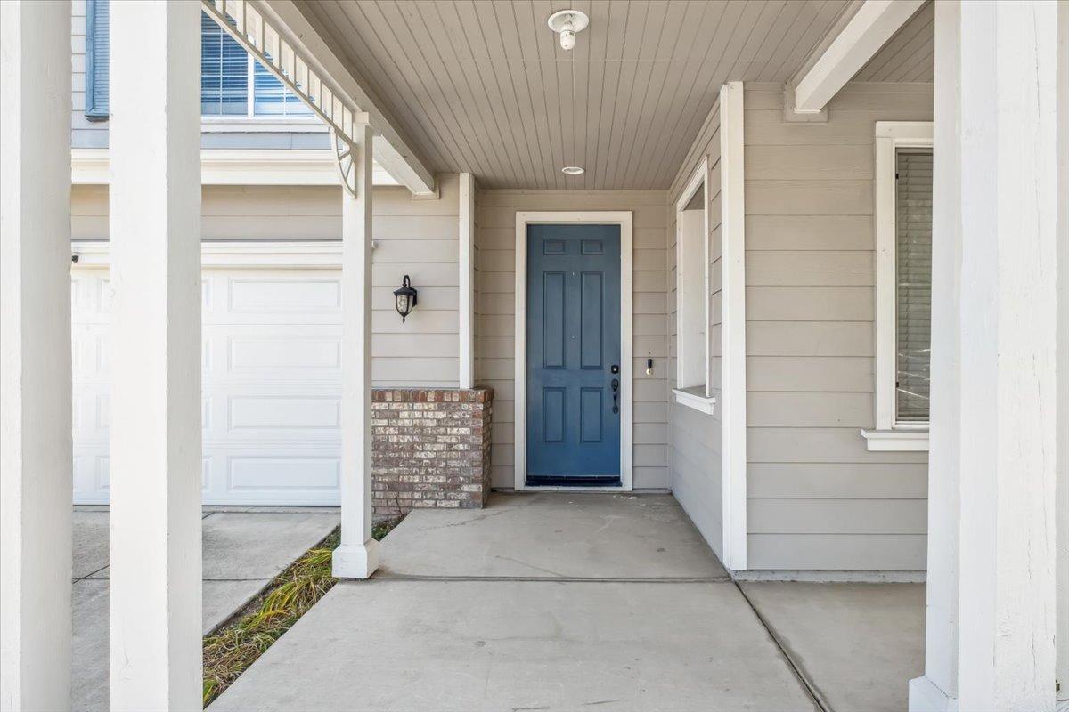 Detail Gallery Image 2 of 45 For 1012 Rock Harbor Pt, Hercules,  CA 94547 - 4 Beds | 4 Baths