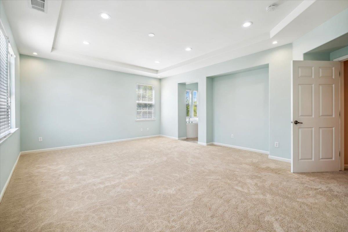 Detail Gallery Image 7 of 45 For 1012 Rock Harbor Pt, Hercules,  CA 94547 - 4 Beds | 4 Baths