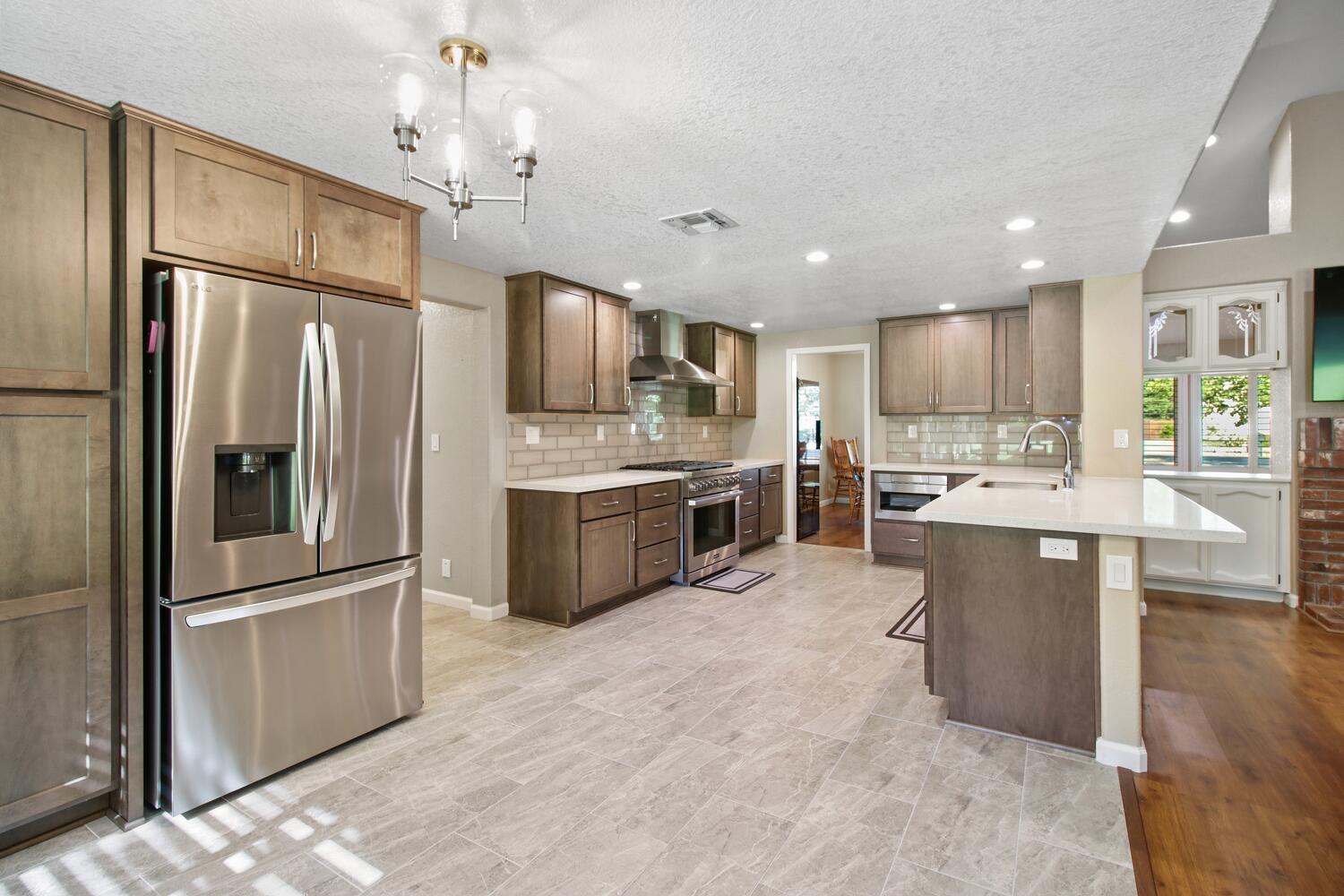 Detail Gallery Image 18 of 76 For 8348 Polo Crosse Ave, Sacramento,  CA 95829 - 5 Beds | 4 Baths