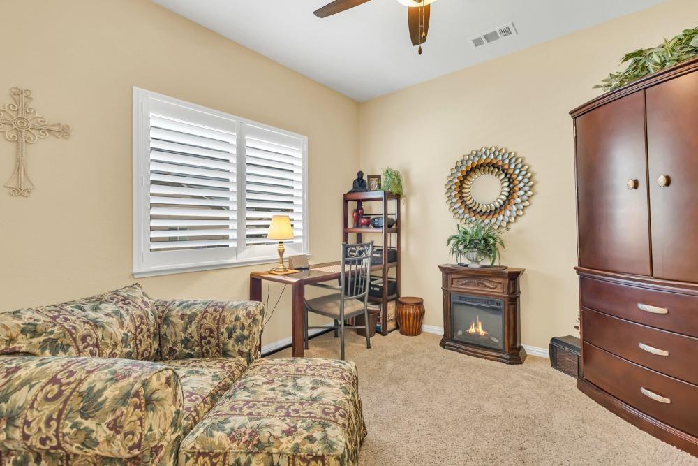 Detail Gallery Image 27 of 56 For 745 Parkridge Dr, Galt,  CA 95632 - 3 Beds | 2/1 Baths