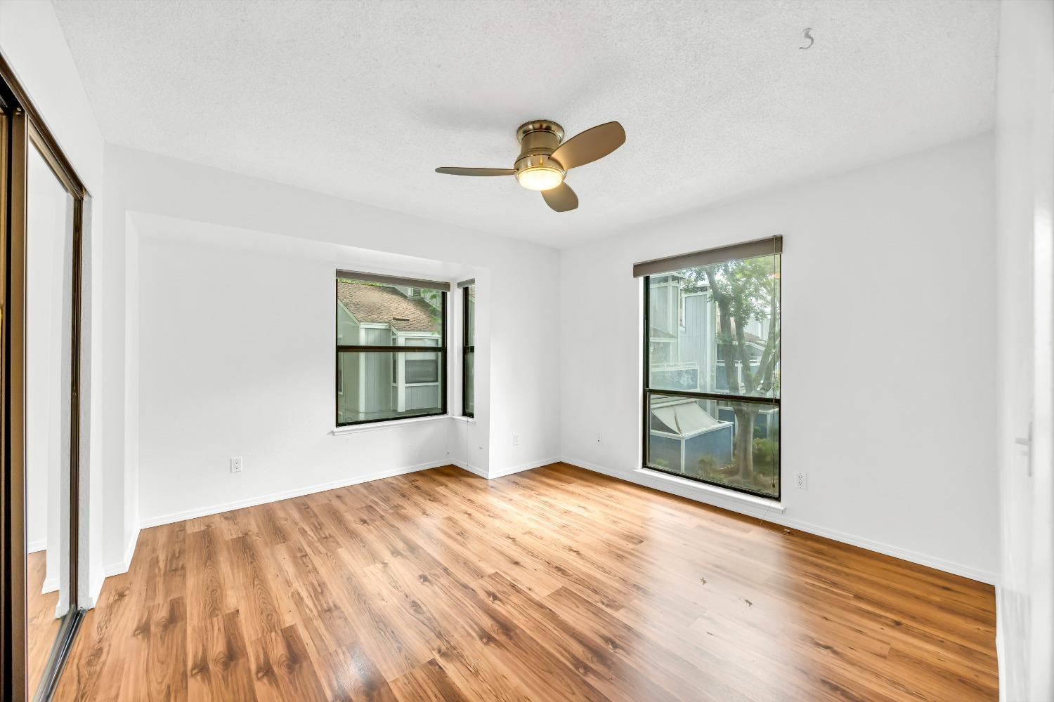 Photo #22: 225058496 Listing: Photo #22