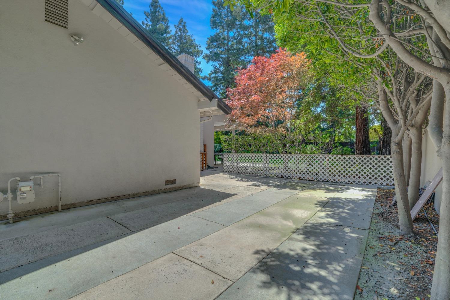 Detail Gallery Image 46 of 52 For 1900 Simon Dr, Turlock,  CA 95382 - 4 Beds | 2/1 Baths