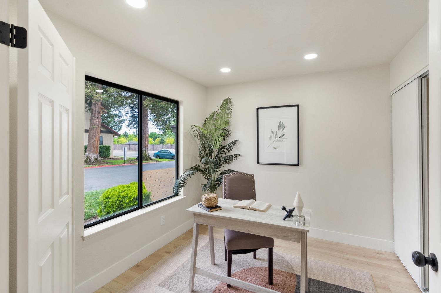 Detail Gallery Image 11 of 25 For 6872 Calvine Rd, Sacramento,  CA 95823 - 3 Beds | 2/1 Baths